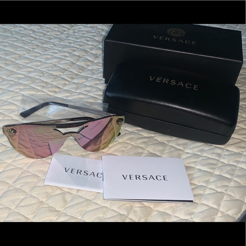 NEW Versace sunglasses